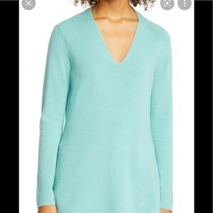 EILEEN FISHER Womens sweater Green Long Sleeve V Neck Sweater.
